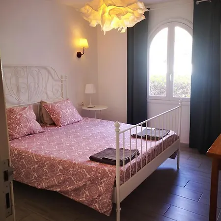 Comfortable Cleo With Large Terrace קוסטה טגוויסה