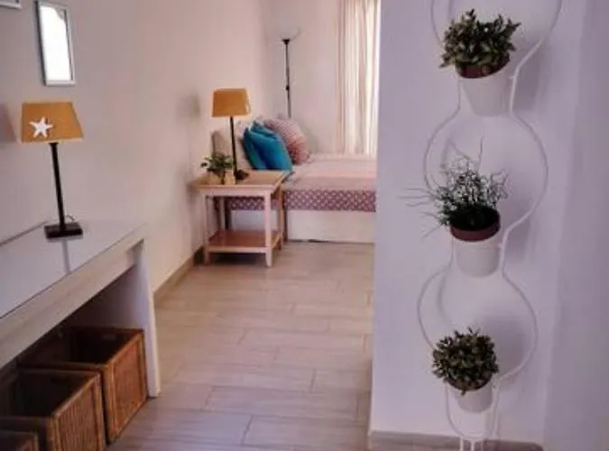 Apartamento Comfortable Cleo With Large Terrace *