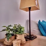 Comfortable Cleo With Large Terrace Apartamento