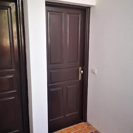 Apartment Comfortable Cleo With Large Terrace