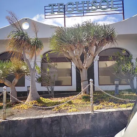 Comfortable Cleo With Large Terrace Apartment Costa Teguise