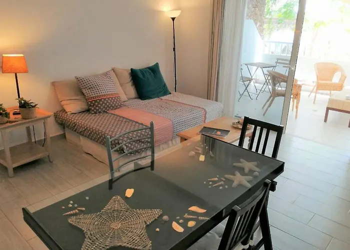 Comfortable Cleo With Large Terrace Costa Teguise